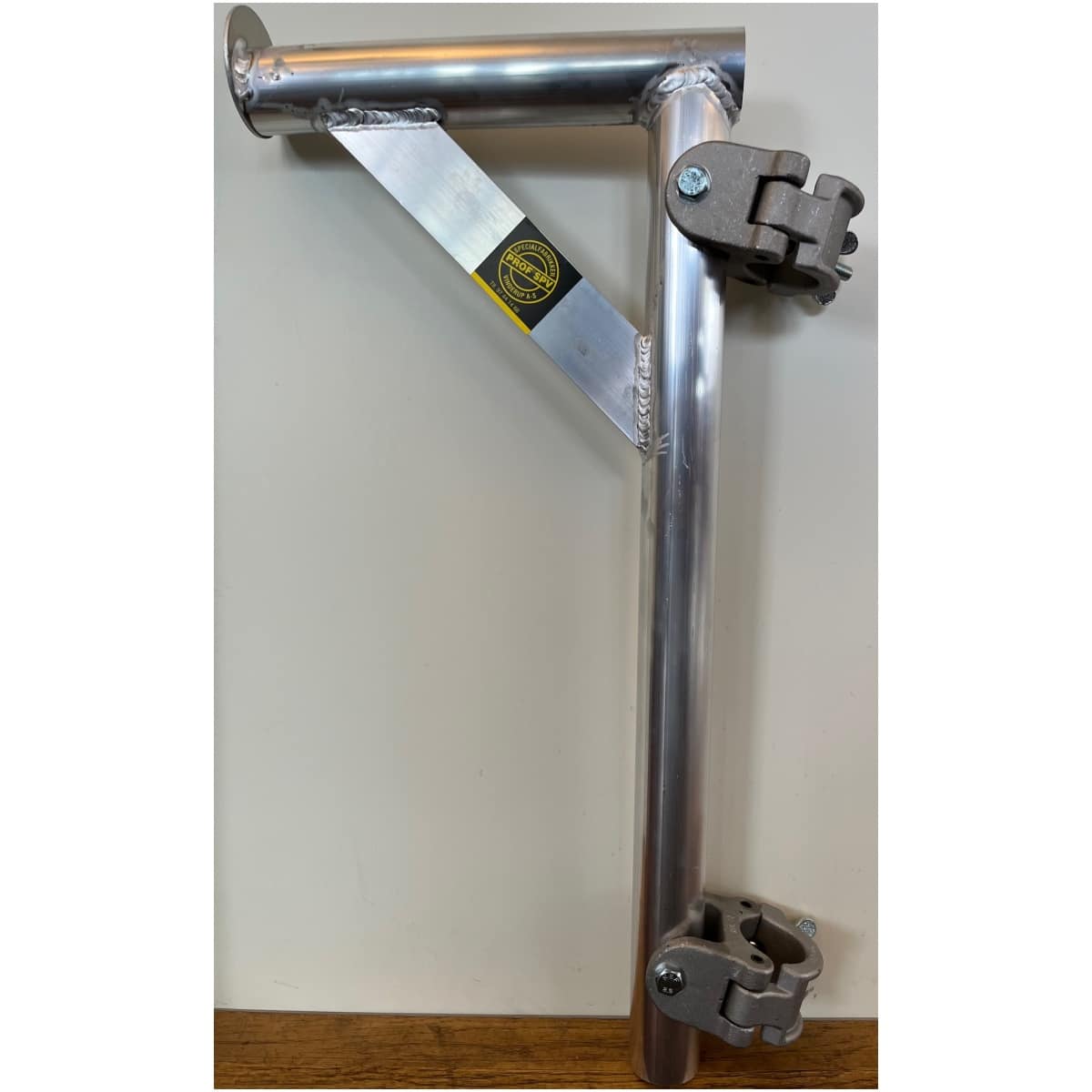 30 cm Aluminiums Konsol med rondel til indvendig montering på stillads.
